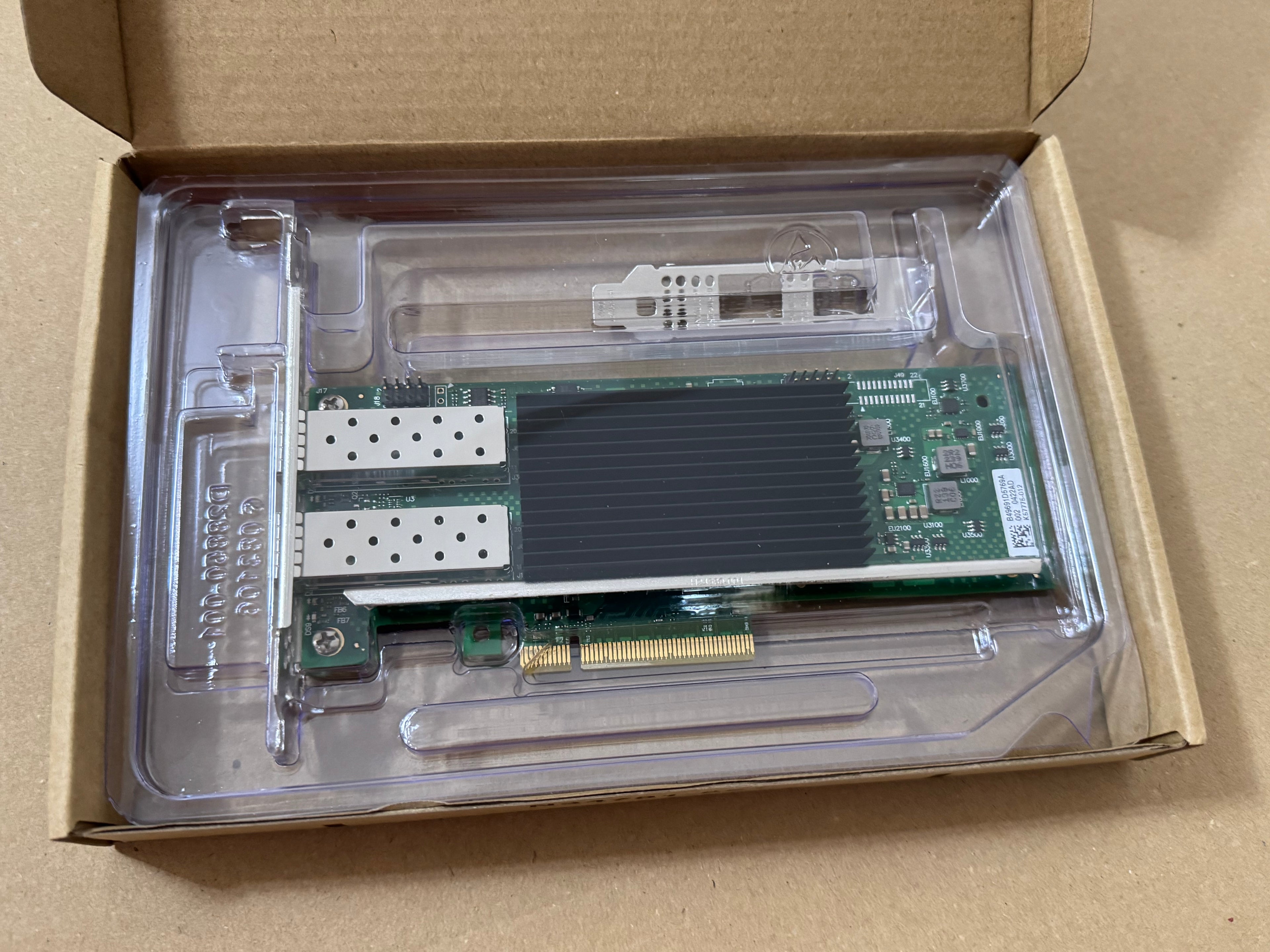 Intel Ethernet Adapter E810-XXVDA2 25Gbps SFP28 (2x)